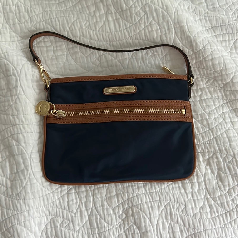 Michael Kors wristlet